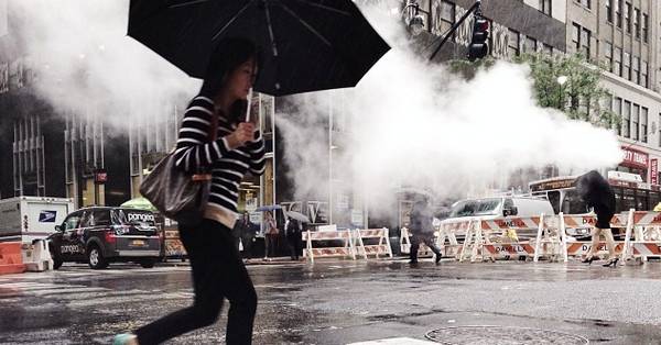 OMGFacts's tweet image. 13 Incredible Hacks That'll Make You A Professional Photographer With Your iPhone --&amp;gt; a.dose.com/ko0