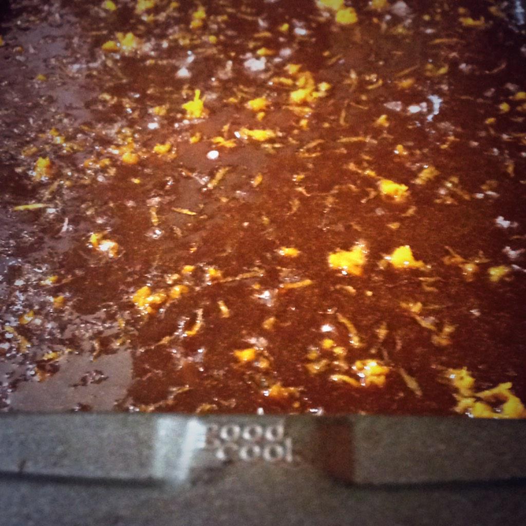 sugartoothco's tweet image. Test batch of Orange Zest + Salt Flake Bourbon-Infusion caramels! Happy #TGIF #jimbeam #happyfriday #yummy