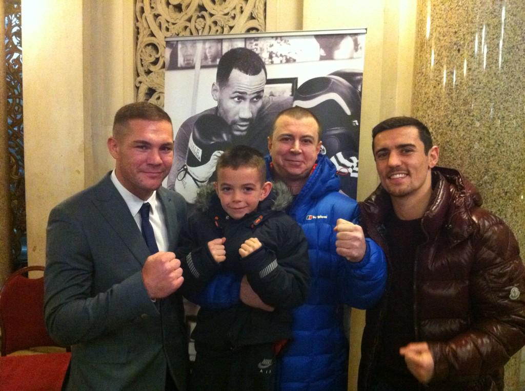 TonMurphy44's tweet photo. @JamieMoore777 @MatchroomBoxing http://t.co/EMKDpM94ty