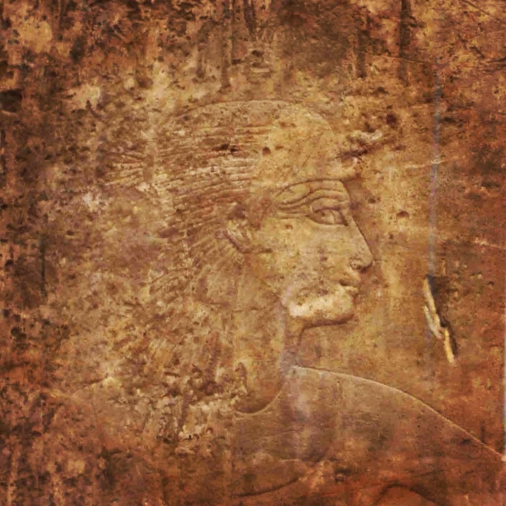 CIPendragon's tweet photo. Details of relief showing #Thutmose III & goddess #Satet. Temple at #Elephantine (B 64) @MuseeLouvre #AncientKings http://t.co/0pdlZNsg6K