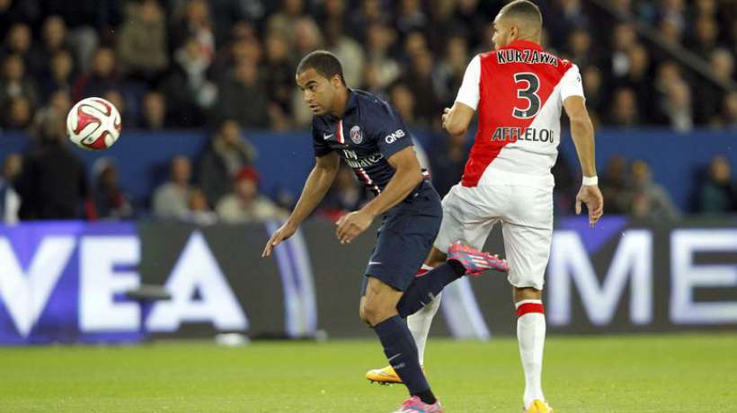 footmercato's tweet photo. Lucas Moura a été élu meilleur joueur du mois d'octobre en L1 ! http://t.co/4HhZbWEj46