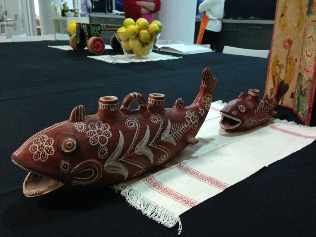 PolloyEnsalada's tweet photo. Fabuloso curso de cocina peruana en @saboratorio ¡Gracias Blanca, Luis, Amparo! ¡Sois fantásticos! http://t.co/4MXft0Vjzn