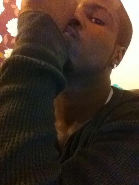 EyeCandyTT's tweet photo. U on my mind. Wen u shuld b on my http://t.co/HvL1o4VNU6