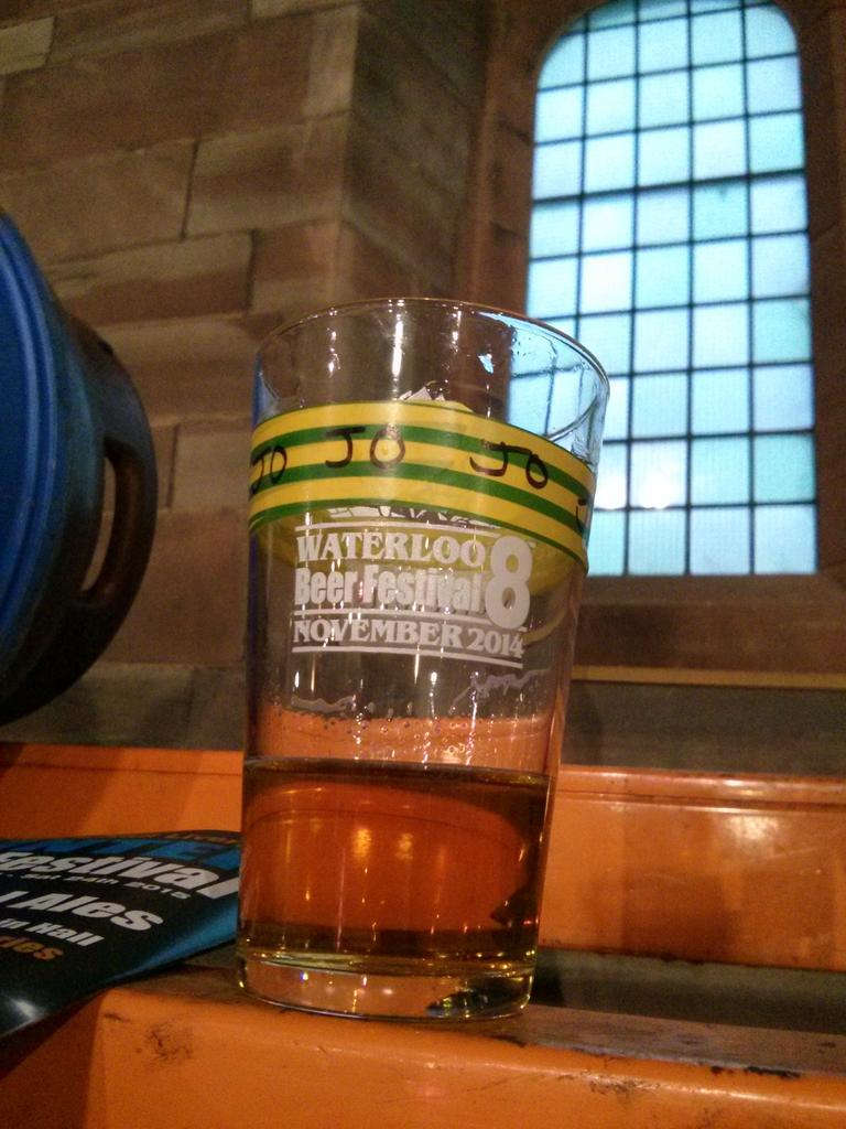 JoxPhillips's tweet photo. Brilliant few days, looking forward to getting back behind that bar tomorrow. Wrap up warm though! #waterloobeerfest http://t.co/8gUf0l2s6I