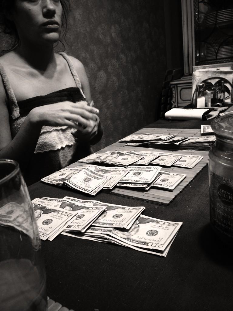S_Diesel_W's tweet photo. My girl gets money like daddy 😍 http://t.co/0QmSgzJALy