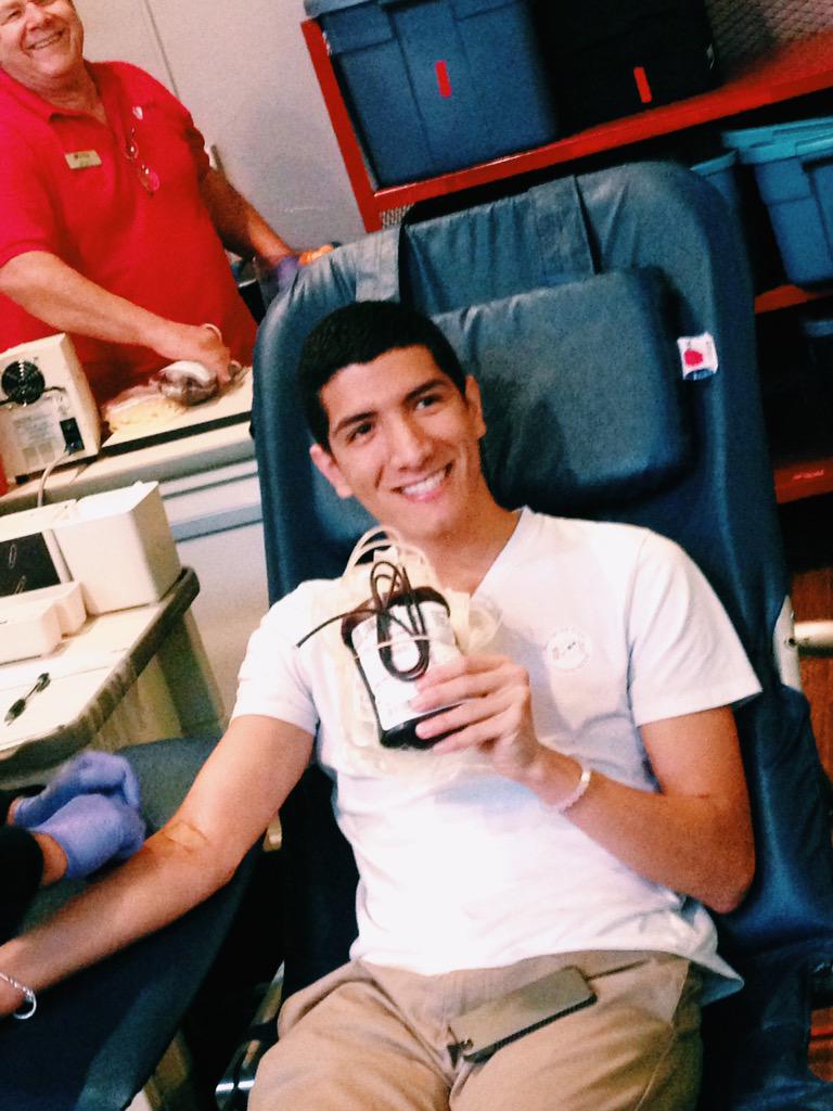 AdrianArteaga4's tweet photo. I love being able to do my part! I even got to hold my warm blood!! #CivilWarBloodDrive http://t.co/Mw83h7pTyl