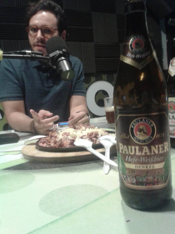 Carlos_MirRep's tweet photo. http://t.co/johK1g5ylW &amp; @LaBodeguita4 Cata de Cerveza Artesanal con maridaje de @elcostenitohmo  ven y costeñizate http://t.co/TC0wD3pkpF