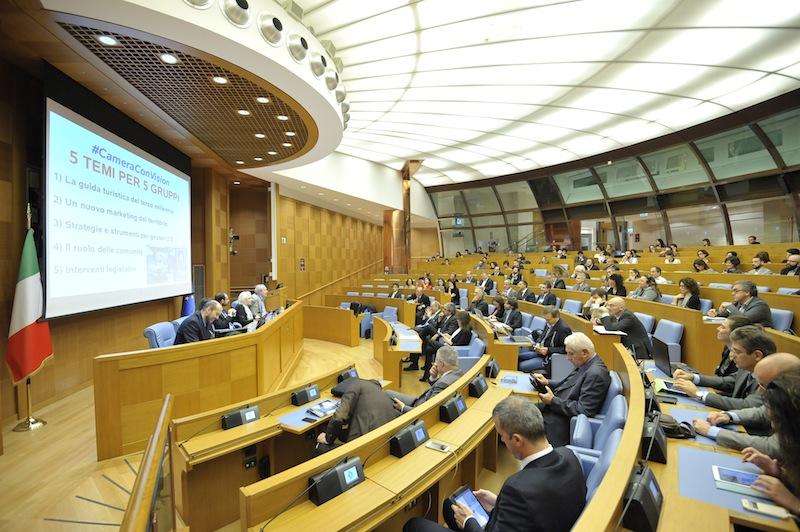 Montecitorio's tweet photo. Ecco il video di #CameraConVision, il barcamp su #turismo e #innovazione del 19 novembre: http://t.co/6ZcHM33MOA http://t.co/F5PJy0LOax