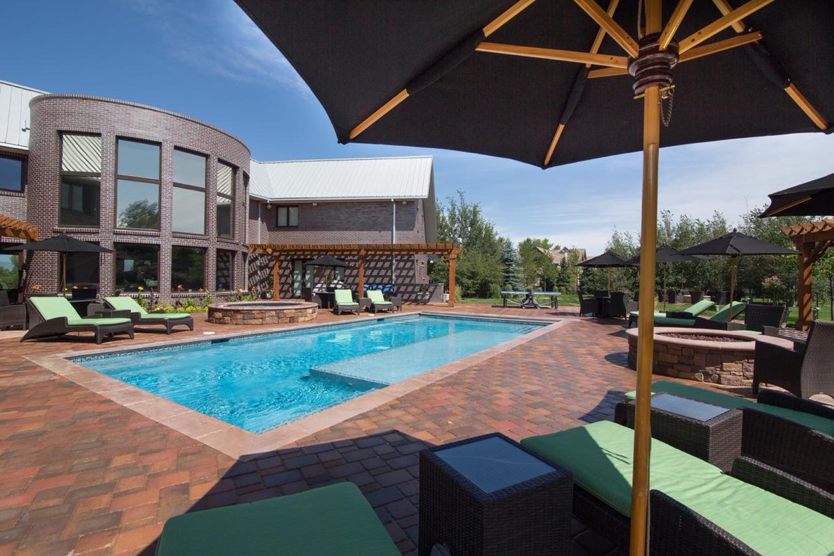 How about this for a Friday afternoon view to closeout your work week?!  Our new SunStone Pearl Ice in 'Aqua Ice'