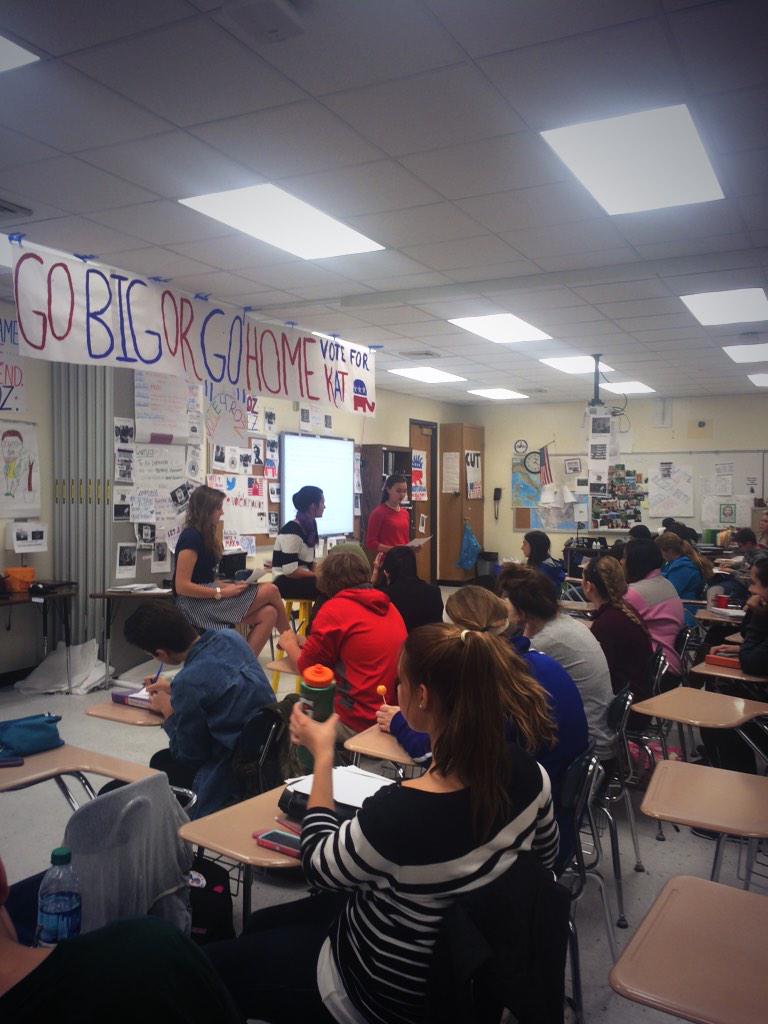 RBCivics223's tweet photo. Speeches are underway!!!! Good luck to our 3 wonderful women representing 3rd block! http://t.co/0tPAumn1jf