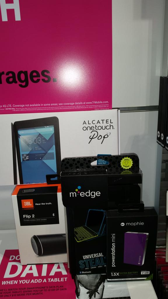 Tyna826's tweet photo. @retailstore8159  got that #tabletfever #accessorizeyourway #lovemyT-Mobile @JohannesPiket @m_wan4life http://t.co/CCYlPyZMXG