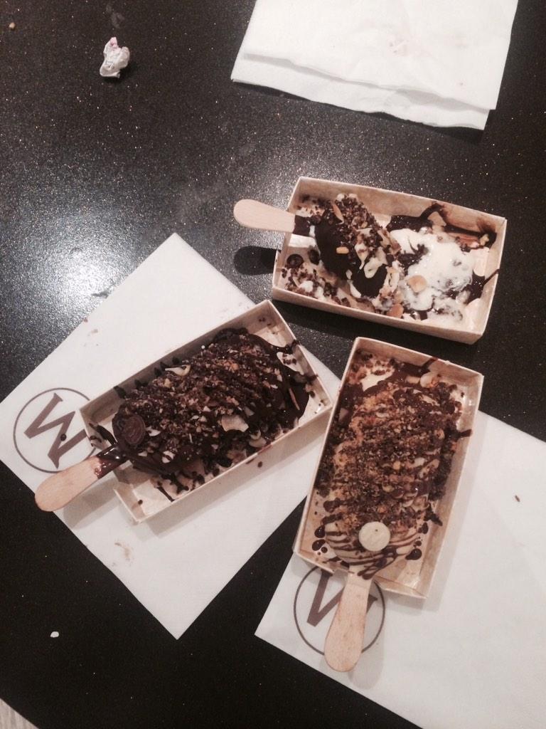 shearosefarrell's tweet photo. @MagnumSA please, round two #CelebrateWithMagnum #summerisntcoming http://t.co/vS5YO1ptER