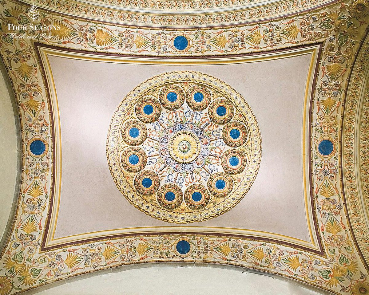 FourSeasonsES's tweet photo. Belleza y detalle encontrarás en los #círculos de @FSFlorence @FSStPetersburg y @FSCairoFR . #FriFotos #Circles http://t.co/ouhAz4PJI9