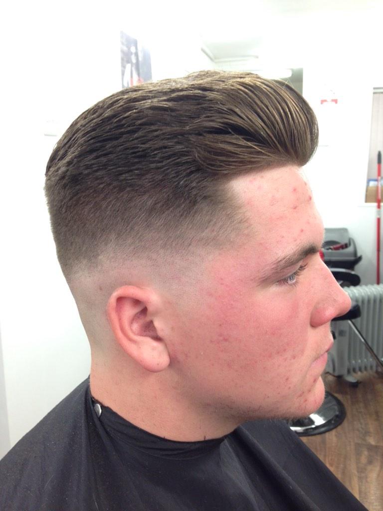 baldockbarbers's tweet photo. @oxonpete1965 @mondaybarber #RazorBladeFade #micksbarbers #baldock styled with #SlickMuk #ProBarberT #NOFILTER http://t.co/vmDXNWsB4x