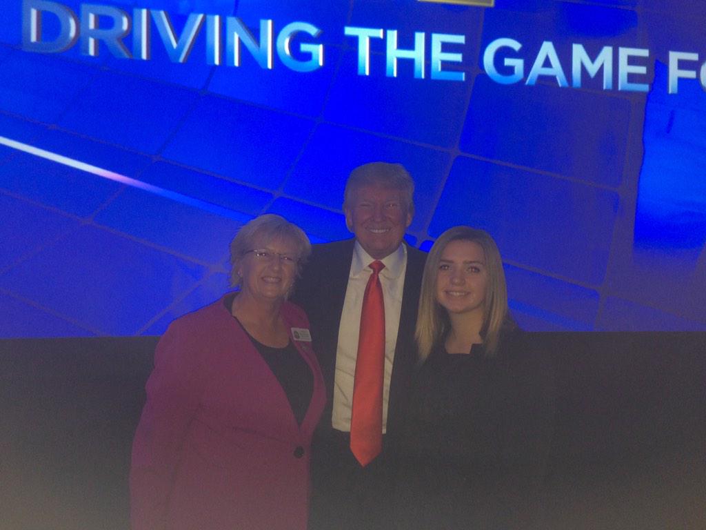 GolfResultsNow's tweet photo. β³οΈ@realDonaldTrump thanks for the pic! 2014 PGA Teacher of the Year #FirstWomanWinner with my daughter Brianna!β³οΈ http://t.co/10ZxYwXFdd