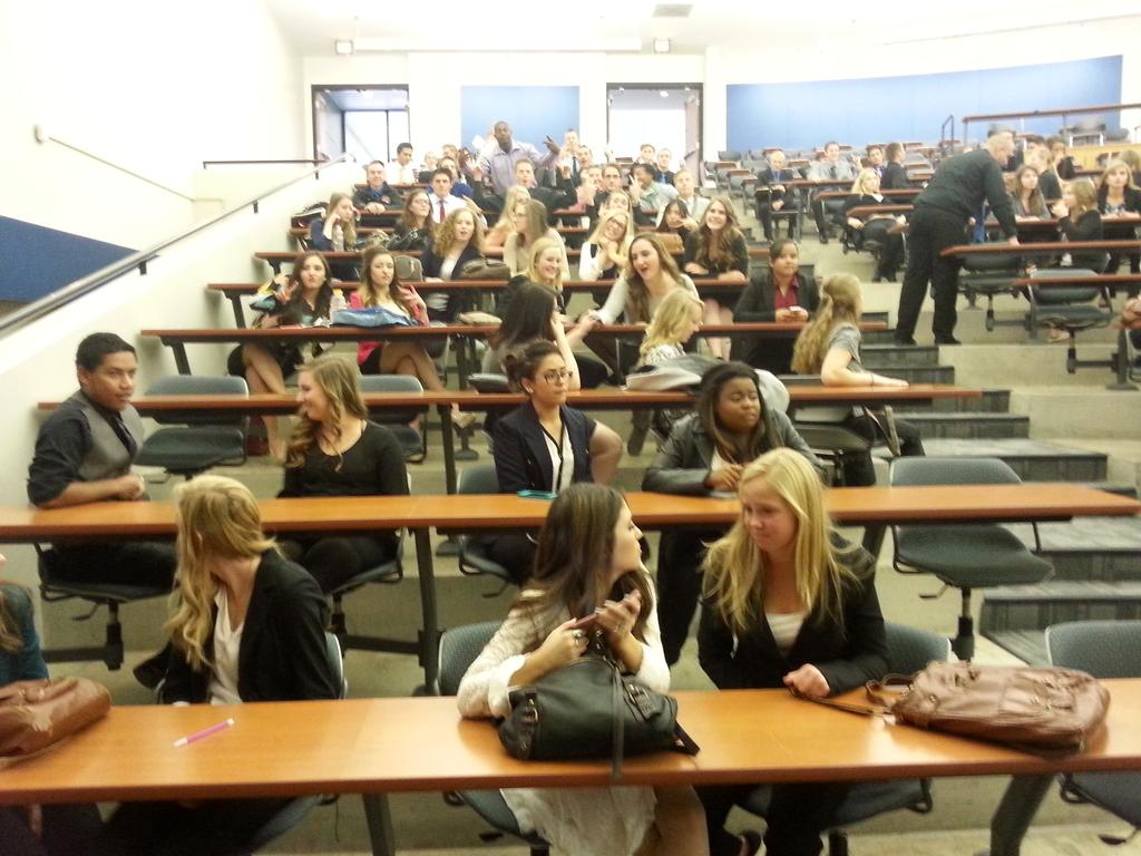 LHSDECDECA's tweet photo. DECANT-HEARYOU http://t.co/5DIWw4mqCn
