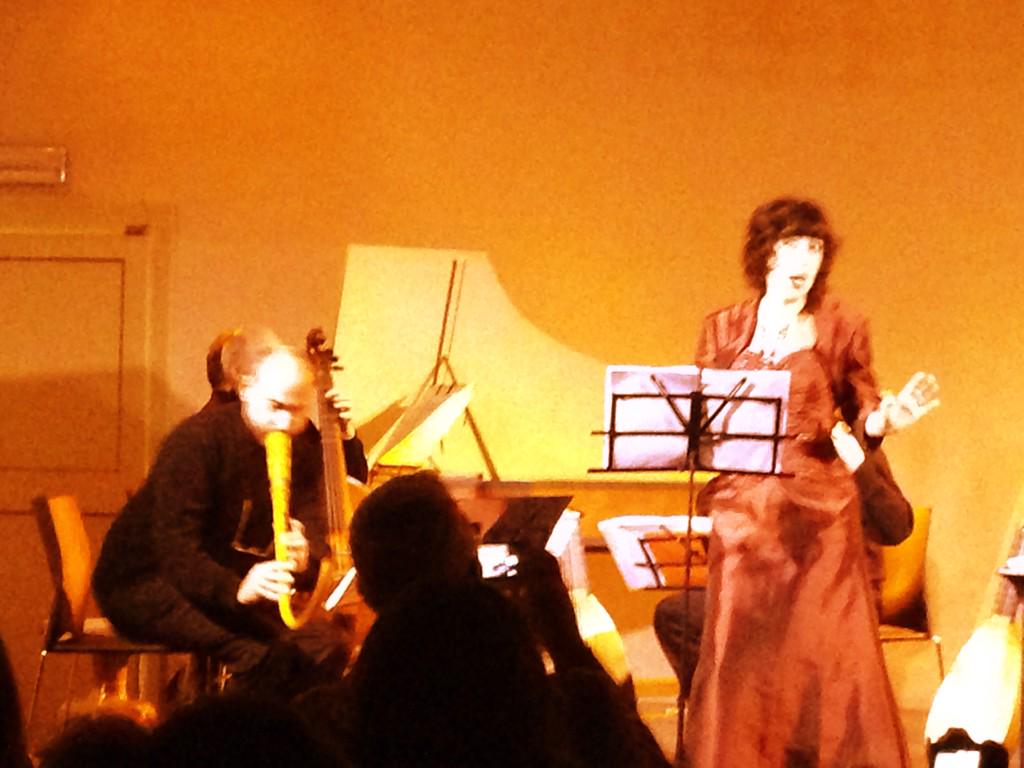 stefaniachipa's tweet photo. Gershwin versione barocca in foto belle epoque #futurText2014 http://t.co/6b02kGfBWb