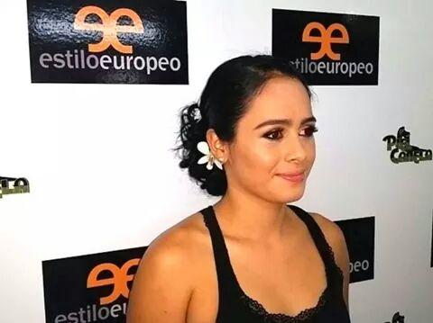 angelgllb's tweet photo. Estilo europeo peluquería. y Piel Canela http://t.co/KGMYAPDr0b