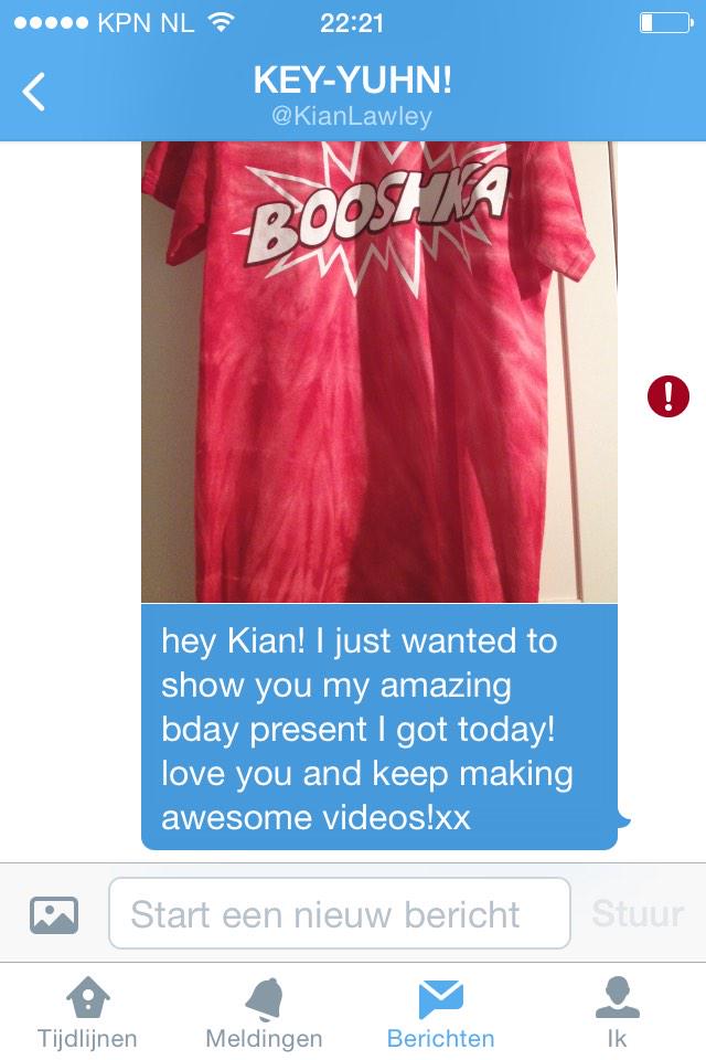 Quinty_01's tweet photo. @KianLawley 😊🎉 http://t.co/4JlJN0J2jQ