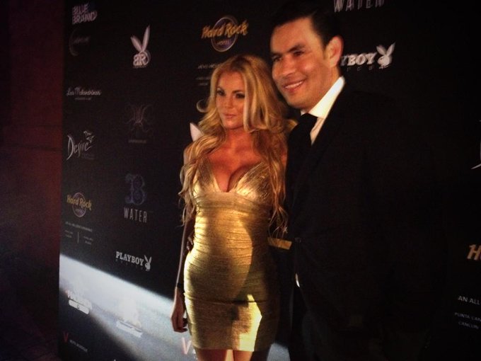 Last night at the 1st round of @PlayboyMX 12th anniversary party! 🎉 http://t.co/PQ2G0c2vll<a class="tags" href="/tag/playboymx">@playboymx</a><a href="/tag/rhodeisland"class="tags"><span>#rhodeisland</span></a><a href="/tag/providence"class="tags"><span>#providence</span></a>