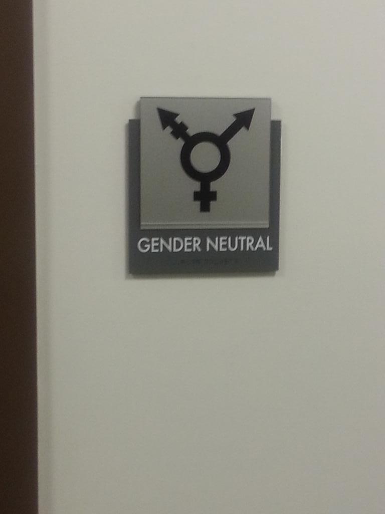 pa_adaf's tweet photo. @pa_nofrills2015 has gender neutral restrooms!!! #inclusion #pumped #sitevisit http://t.co/4rzNg5B2Ha