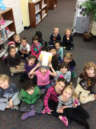BannockburnLib's tweet photo. Thank you for the book, Mr. Schu! @macbarnett @burstofbeaden @MsFetzersKClass http://t.co/8MVrExXwku