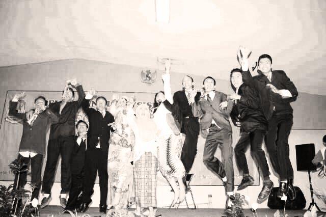 yohanaRN's tweet photo. misyu @rizkyamaharani @noordianaputri @NovElizaa @M_aprii @tiopraputra @anggitvalent @nawiier @joedy_muchair @arfany1 http://t.co/GxVdLahBKf