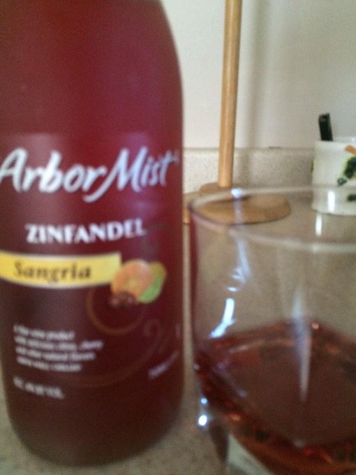 Some wine in my life i needed it bouta relax my Friday http://t.co/aDQSXIWfHw<a href="/tag/single"class="tags"><span>#single</span></a>