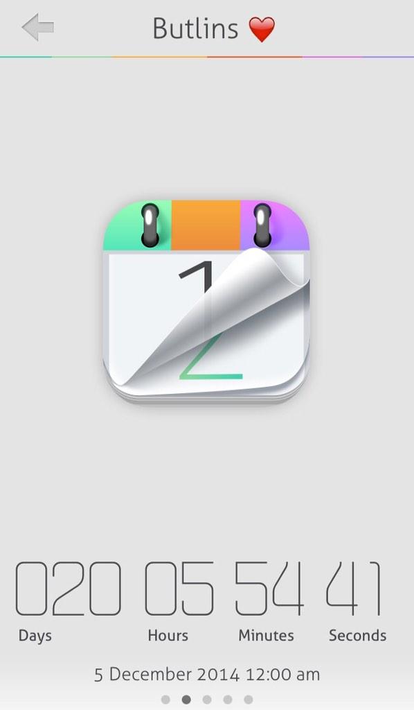 Michelle_C_x's tweet photo. @kayle_pearson @itskatieeeeeeee @sarahbrints 20 days 😃💃👯🍷🍷 http://t.co/Mp7WKuCqmJ