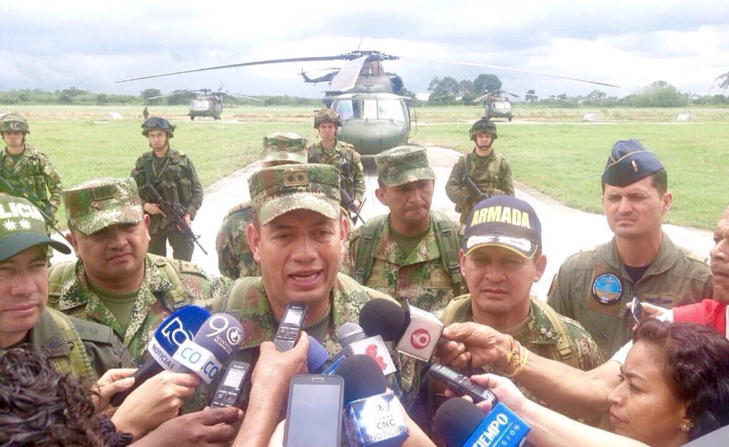 FuerzaAereaCol's tweet image. Complejo #Farc con fábrica de explosivos, 01 laboratorio y 02 cristalizaderos fue neutralizado en #OperaciónConjunta