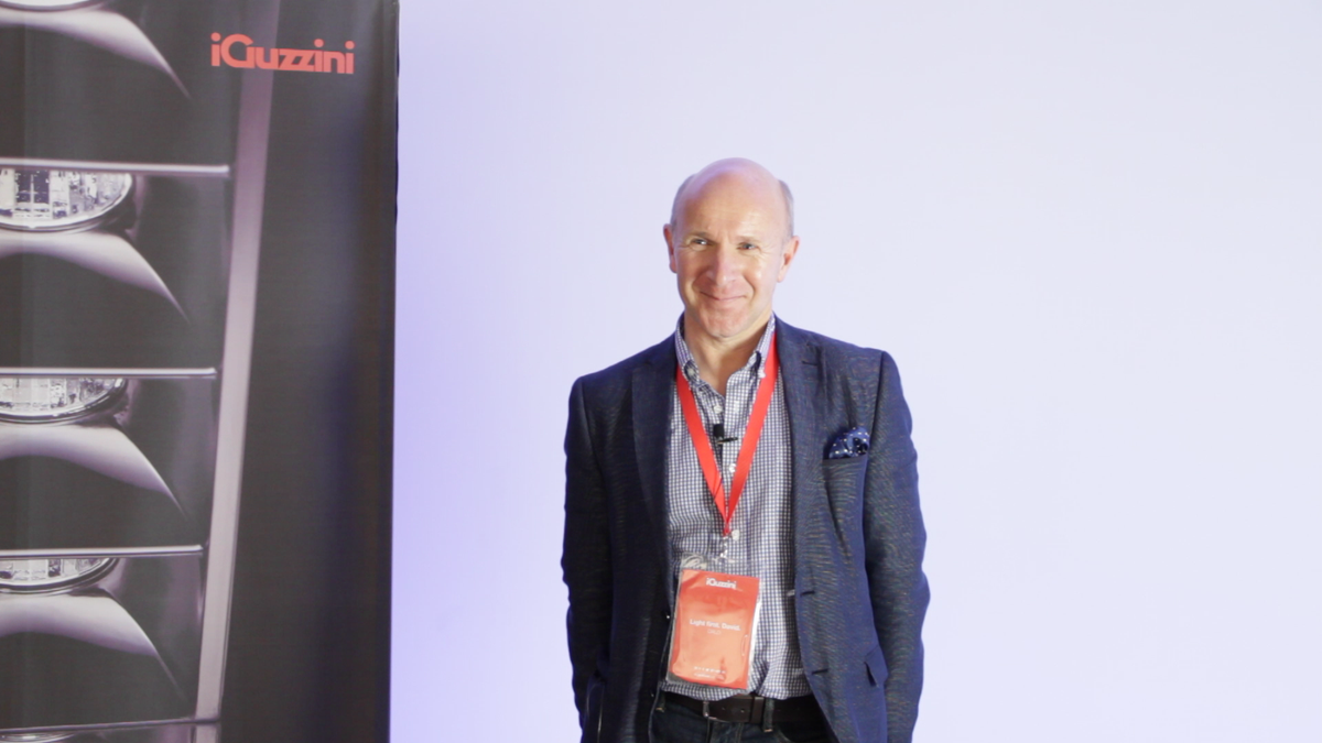iGuzzini's tweet photo. David Atkinson @daldltd on #Trick: u get wonderful light shots across the wall,the sky is the limit with this product http://t.co/g0WpARjPjB