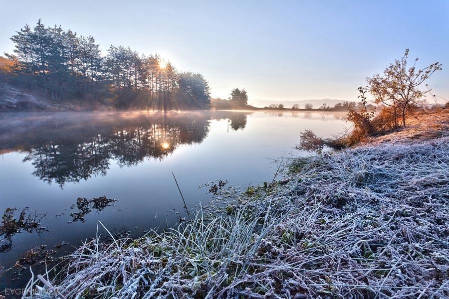 danchantall9's tweet photo. Winter by Evgeni #Dinev - #photo #nature #winter http://t.co/o94ygcd6UL