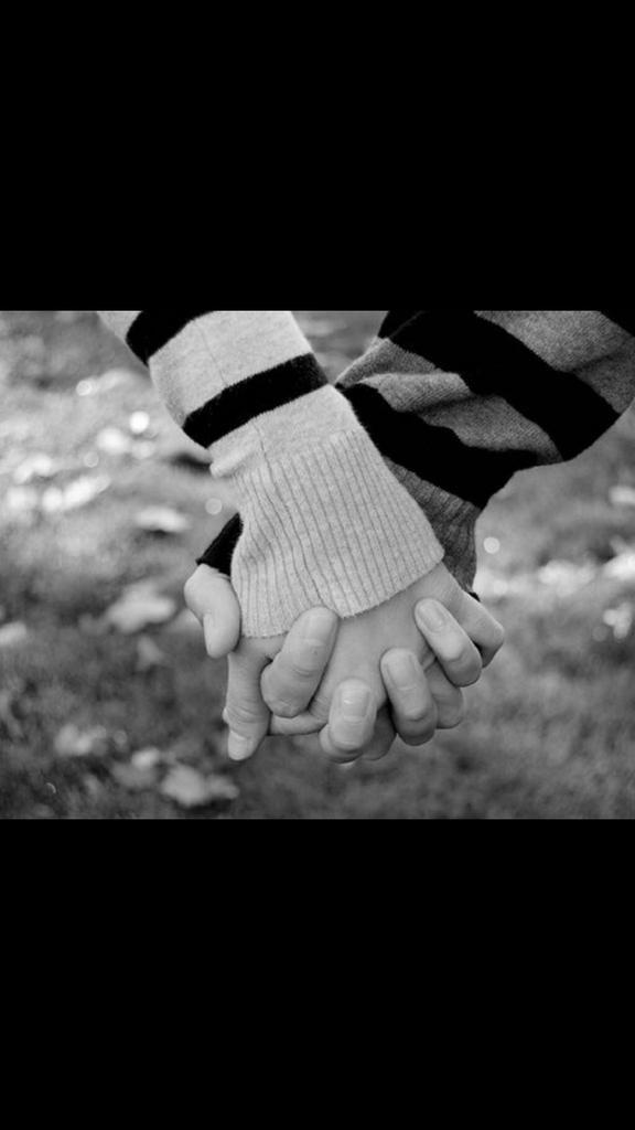 NicolasValdayo's tweet photo. Jamás olvidaré el dia que te conocí!
@CarmenVillalon_ te quiero http://t.co/CG7cgc5rk8