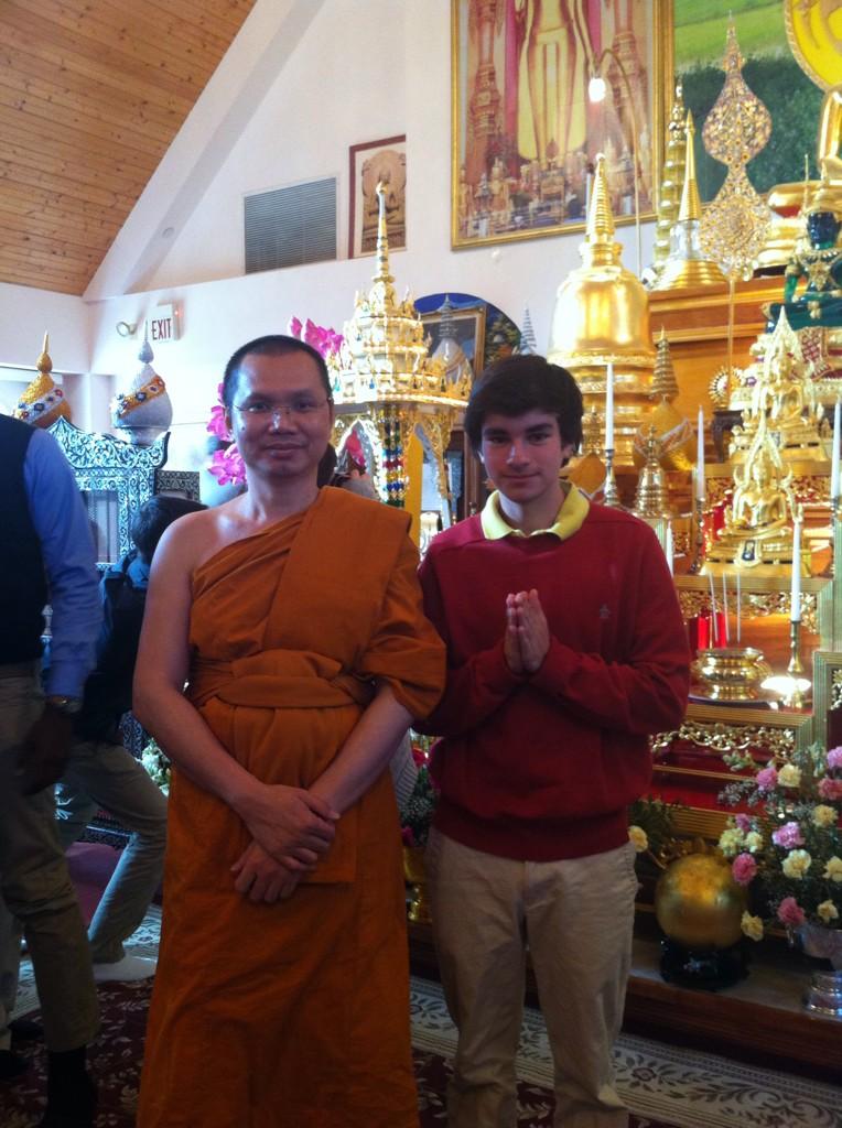 j_c_snipes's tweet photo. Today marks the one year anniversary of meeting my inspiration, Monk Jack. Keep doing you man!
#Buddhism
#MonkJack http://t.co/fqkyNZXibA
