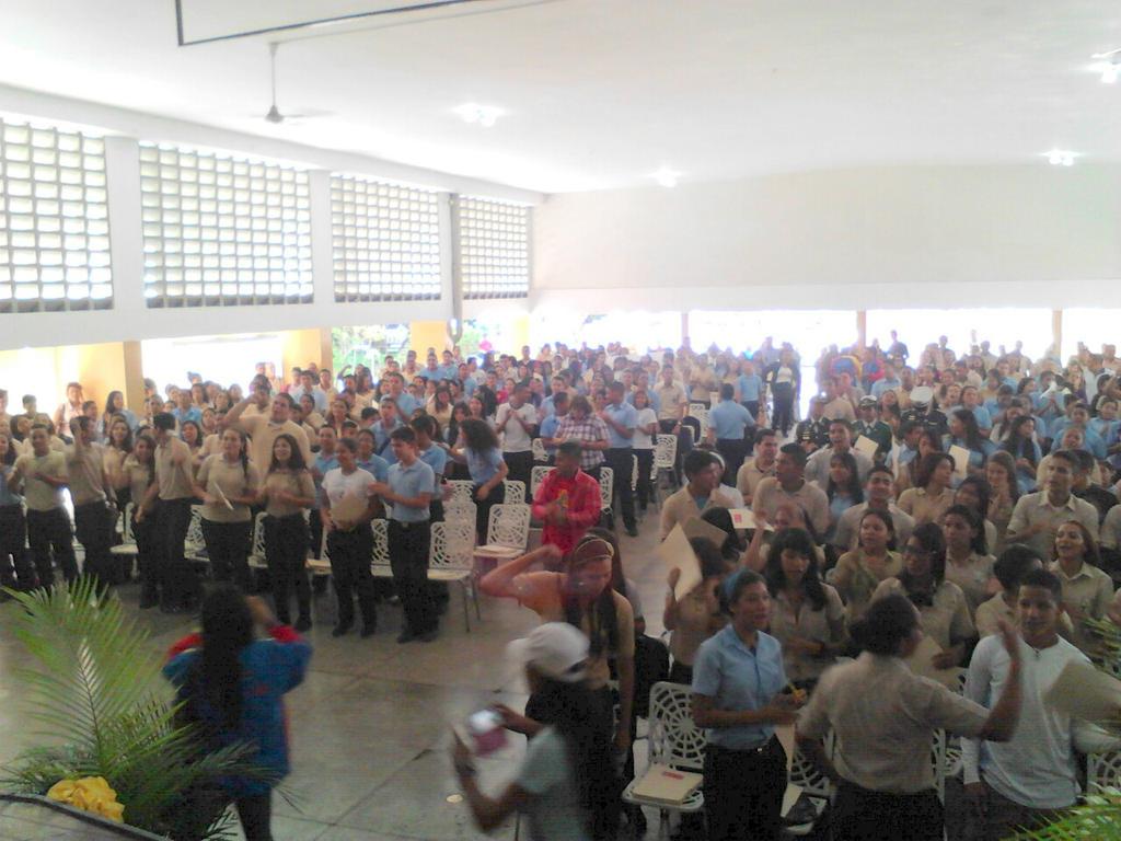 Congreso Estadal OBE Aragua #EducacionMediaAlaFederacion <a href="/NicolasMaduro/">Nicolás Maduro</a> <a href="/HectoRodriguez/">Héctor Rodríguez C.</a> @OBEVenezuela