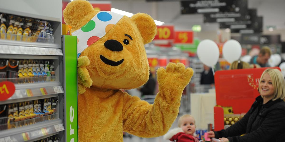 asda's tweet photo. Thanks to Asda customers &amp; colleagues who have helped us raise an amazing £900,000 for this year's @BBCCiN campaign! http://t.co/3oc1l4SDfY
