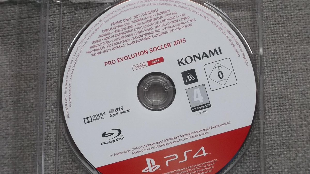 FatMat91HD's tweet image. RT pour tenter de gagner un jeu PES 2015 version PS4 ! Gagnant annoncé Dimanche