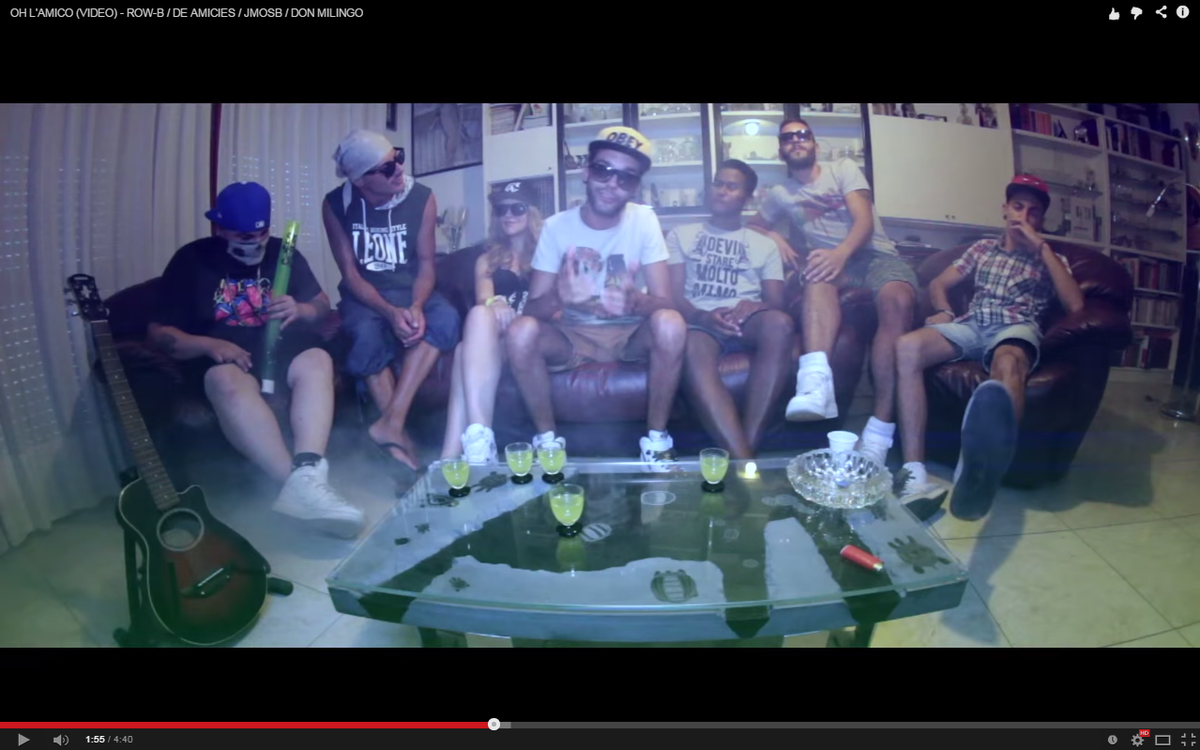 J_Mosb's tweet photo. Ti presenterei quest'amico che ne ha un altro che vende #kush 
Clicca per vedere il video : https://t.co/BX4Sp4vL6l http://t.co/1R65WcHDyy
