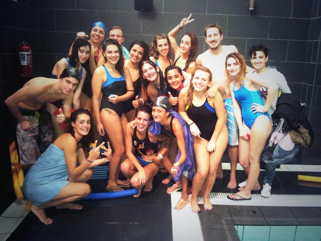 esteffy149's tweet image. Que gusto estudiar con esta pedazo de gente!! #futurosTCP'S