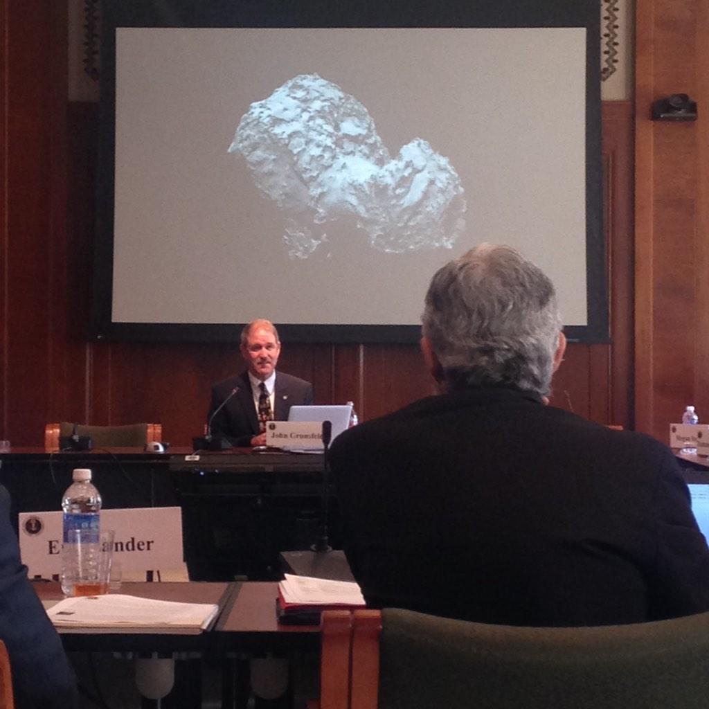 Phil44's tweet photo. Dr. Grunsfeld giving overview of #comentlanding, @ESA_Rosetta, &amp; @Philae2014 to #PCAST http://t.co/W9roKsDpzh http://t.co/Uf8buTvxP2