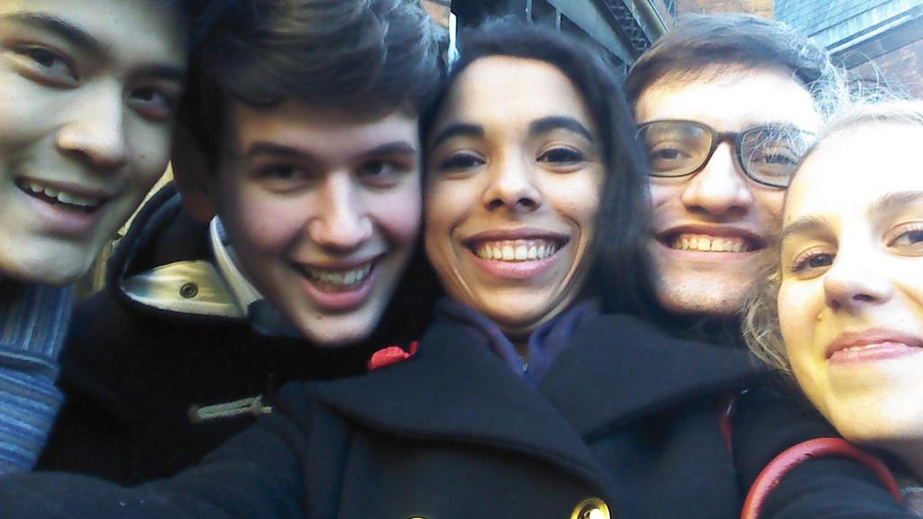 TelecomDebating's tweet image. At the #OxfordIV14 !!