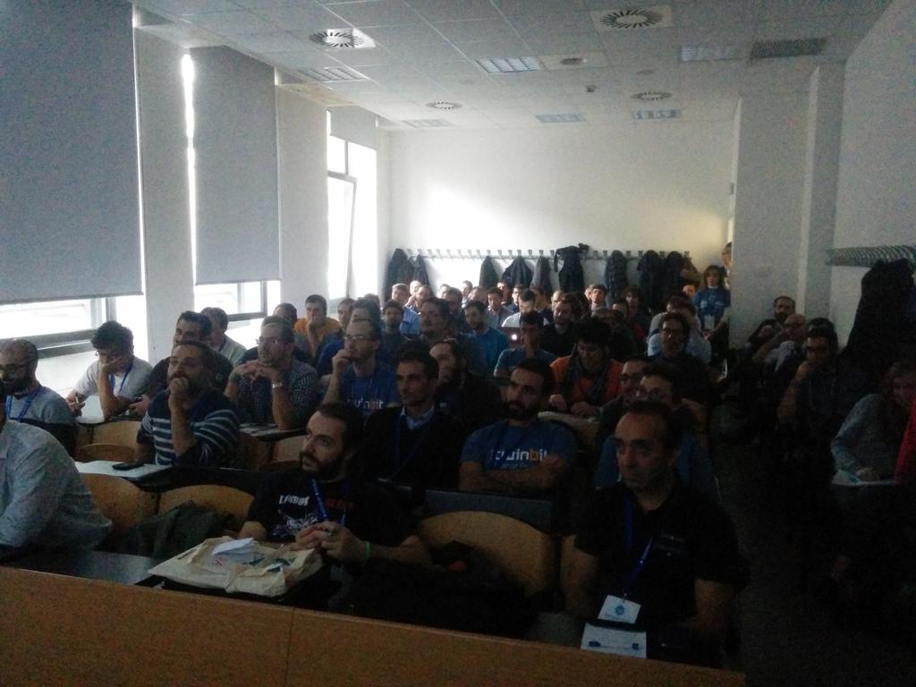 twinbit's tweet photo. Aula piena per il nostro talk e di @agavee #dday2014 http://t.co/nBuC8VE8aN
