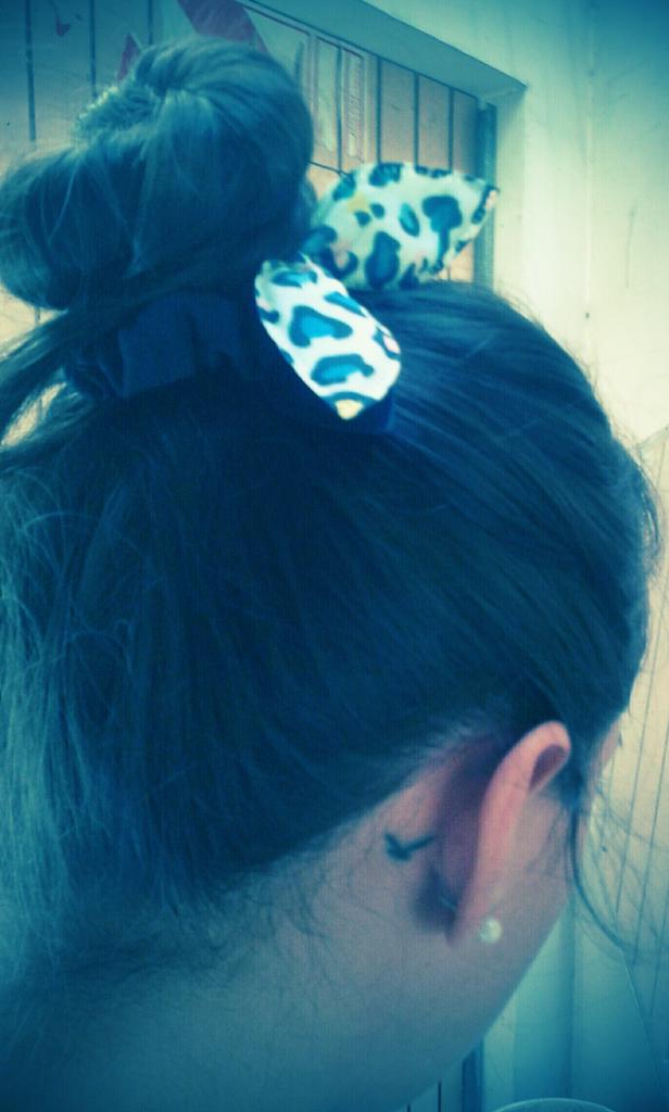 SamiBrizuela's tweet photo. El conejito se puso de moda @JesiPresas http://t.co/f4uPY67XYo