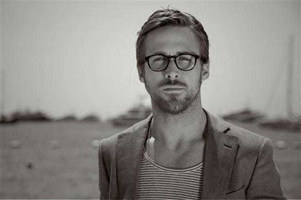 HarrisOpticians's tweet photo. #RyanGosling posing in #glasses! We've got similar styles in stock at our practice! #Heswall #WestKirby #Wirral http://t.co/SX5Cq1RhRo