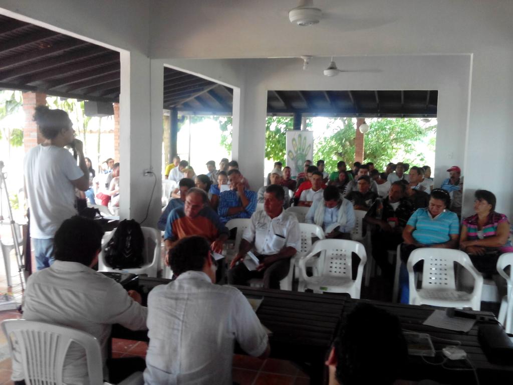 ACVCRAN's tweet photo. Foro Ambiental Constituyente Nororiente. Barrancabermeja Magdalena Medio. http://t.co/3c1JqEgVnv
