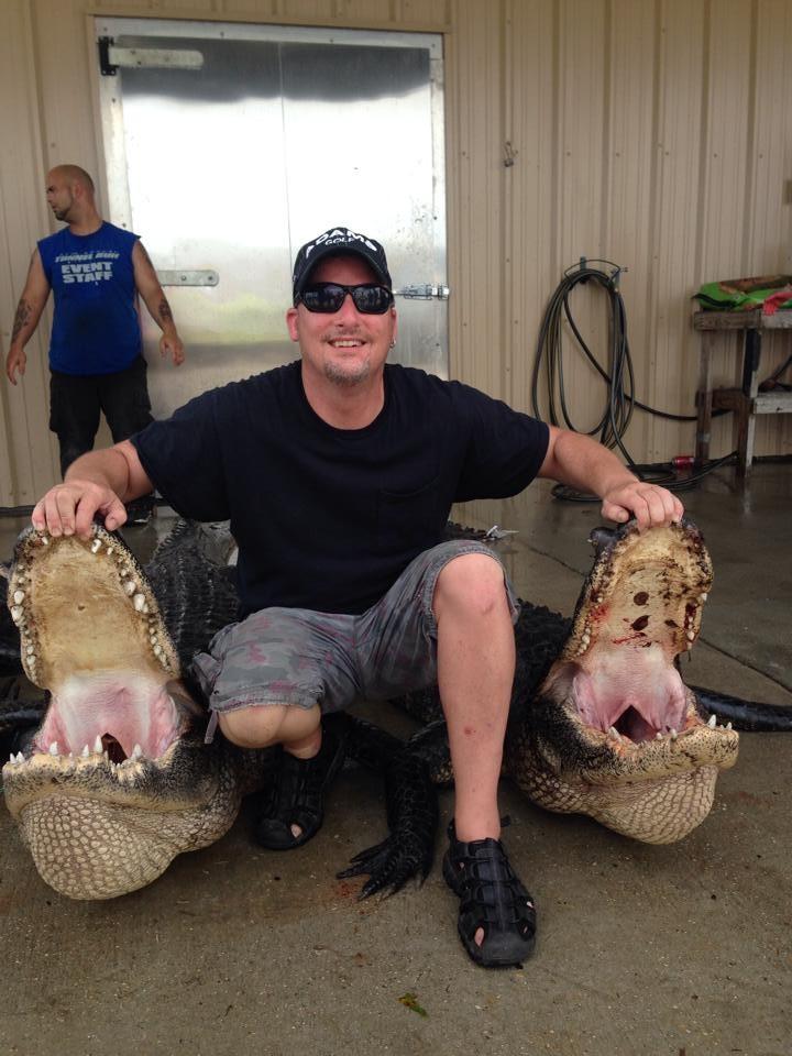 Jaw dropping news! <a href="/tracy_lawrence/">Tracy Lawrence</a> right hand man #TourManager @tlroaddawg is 55 today! #HappyBirthday Chuck!