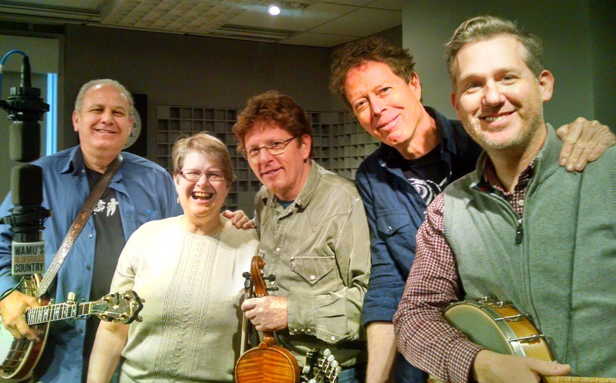 Bluegrass Country tweet media