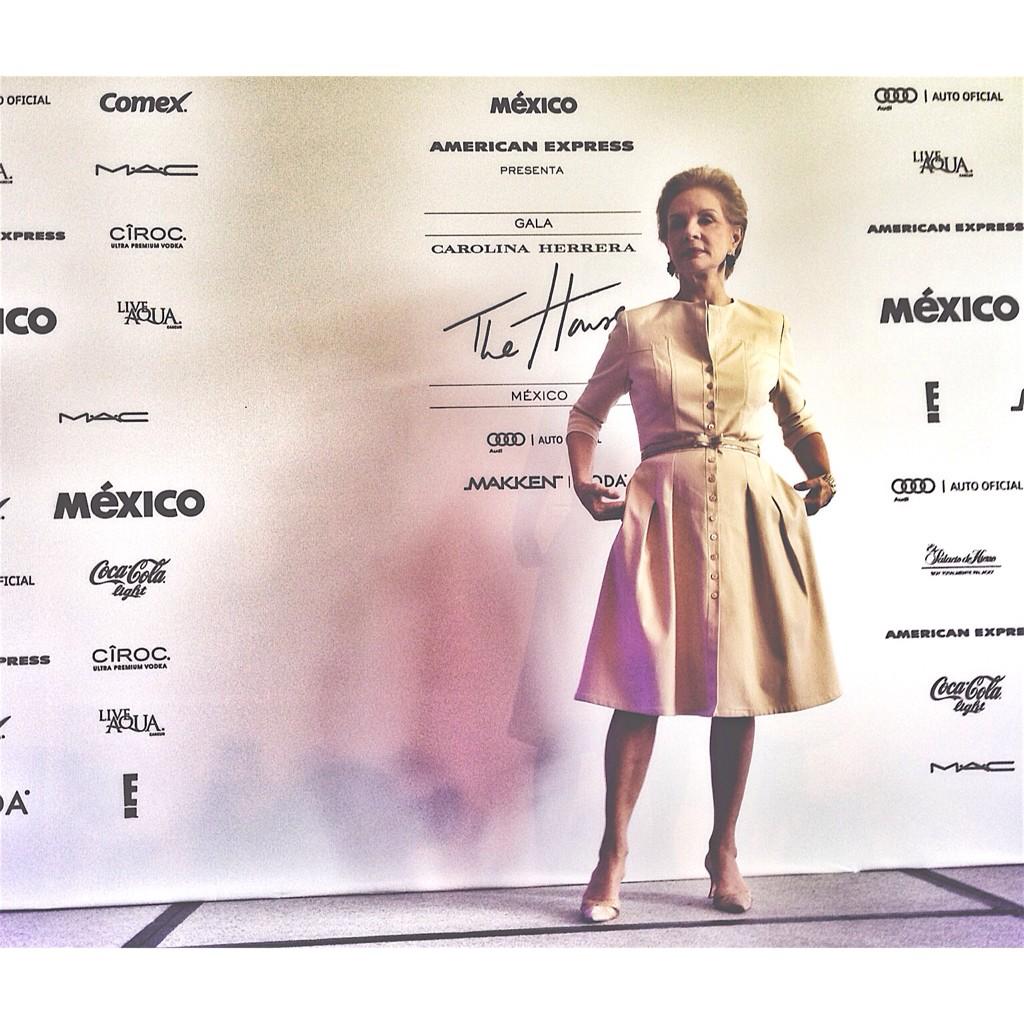 RevistaBetun's tweet photo. Estuvimos en la conferencia de prensa de @HouseofHerrera #MakkenMODA http://t.co/ci2UtiACun