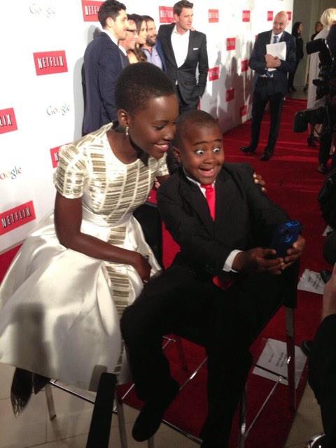 Lupita_Nyongo's tweet photo. "@iamkidpresident: We believe in a world with fewer selfies and more #otherpeoplies, but Robby made an exception: http://t.co/HIp3unqqhK" ♡