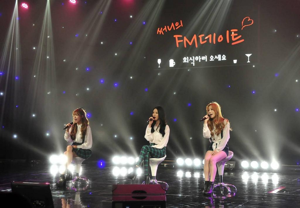 SNSDTaeNyShip's tweet photo. TTS ♥♥♥ http://t.co/2bK0PilNXX